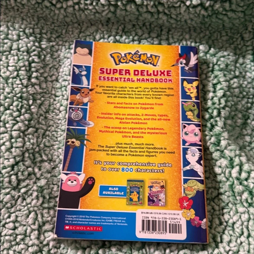 Scholastic Pokémon Super Deluxe Guide - Blue and Gold‎